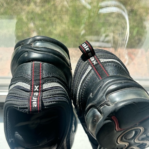 Men’s Nike Air Max 97 black sport red in size 8.5 - Picture 4 of 6
